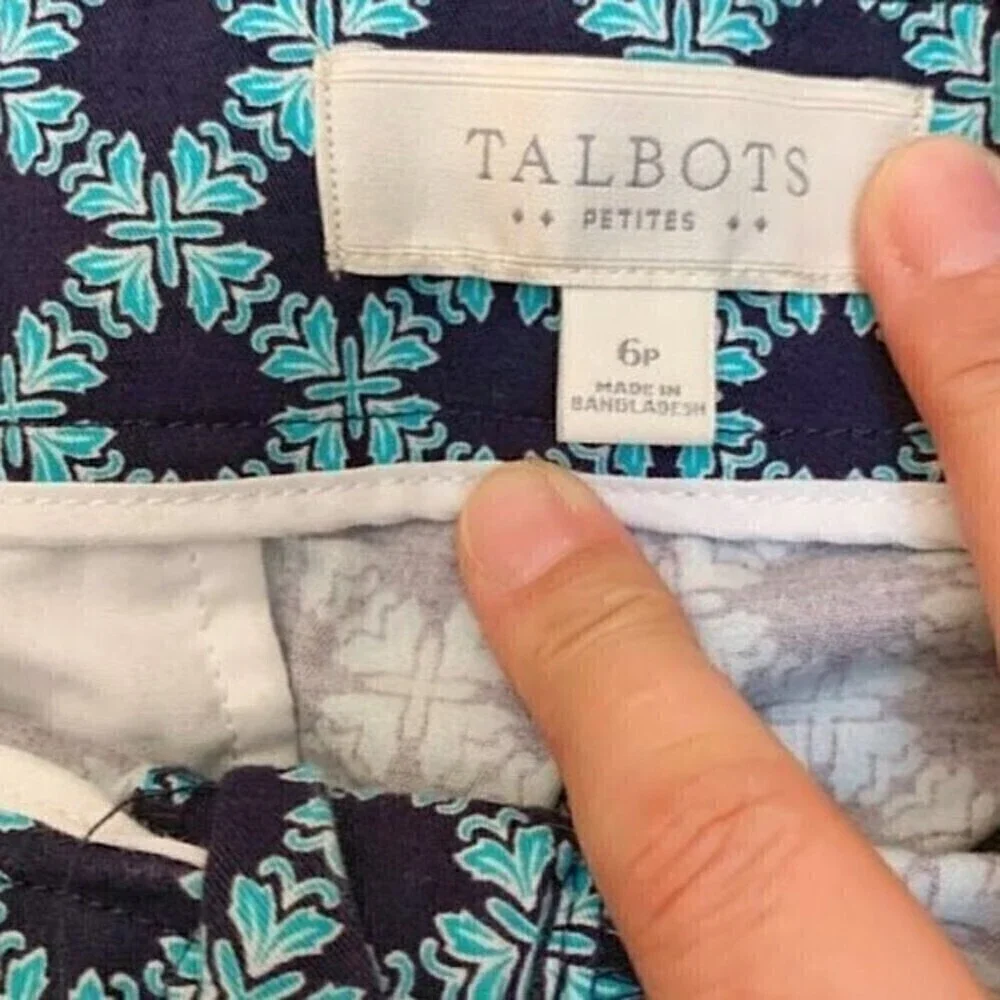 Talbots Petite Geometric Print Casual Summer Bermuda Shorts